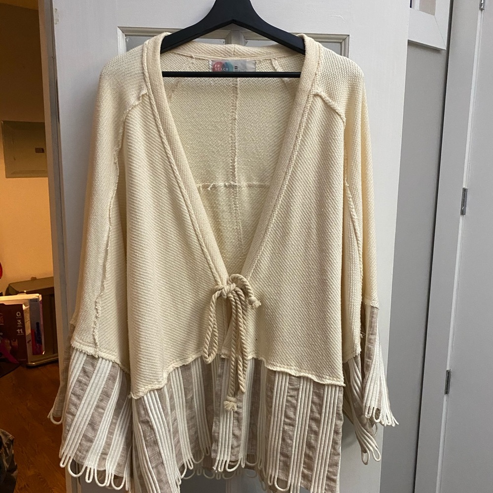 Baja Cardi - Picture 3 of 8